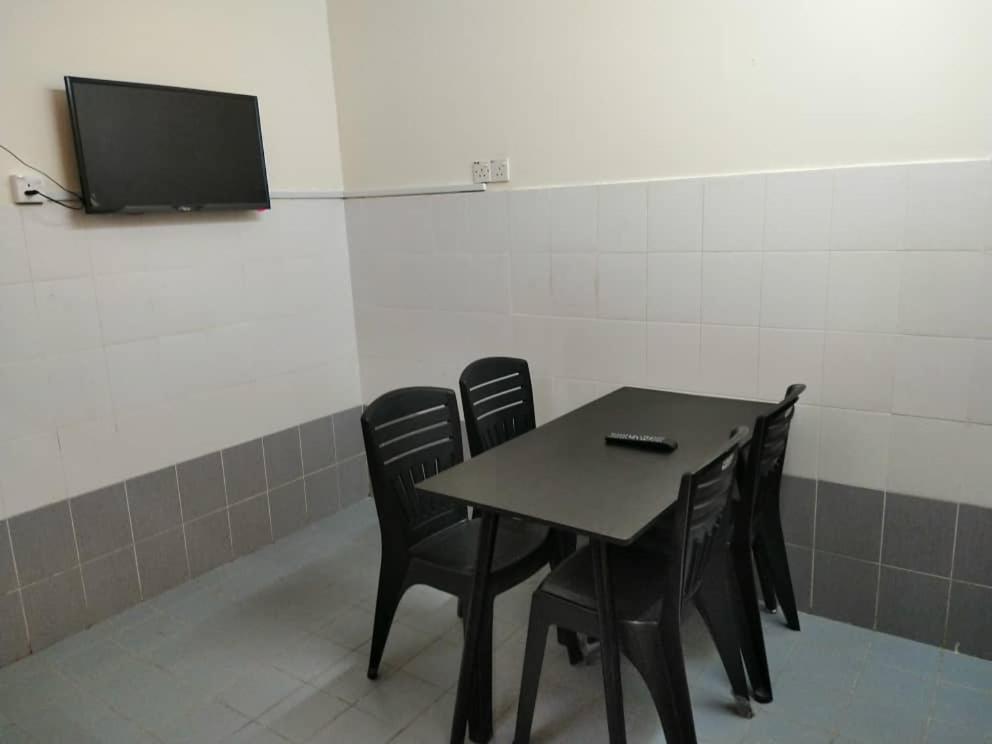 Homestay Kuala Terengganu Near Batu Burok, Hospital Hsnz, Ktcc Mall, Drawbridge C Ngoại thất bức ảnh
